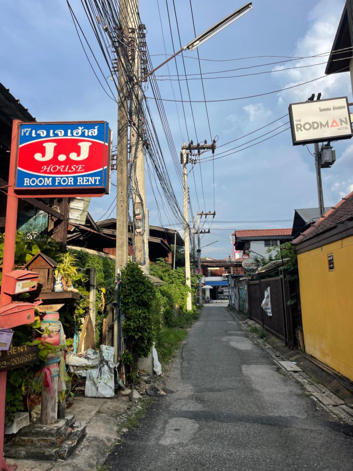 Jj Guesthouse Chiang Mai Exterior foto